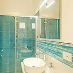 Private And Pool In The Free Wi-fi *