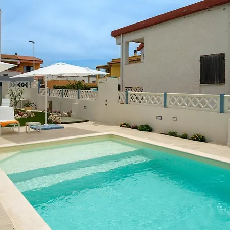 Private And Pool In The Free Wi-fi Guest house *