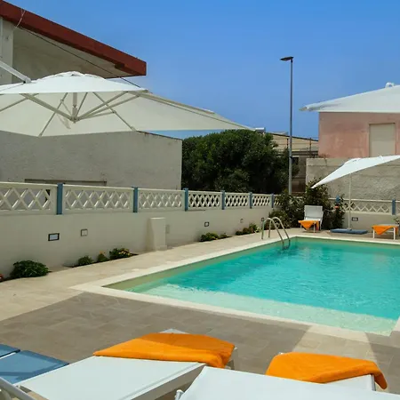 Guest house Private And Pool In The Free Wi-fi