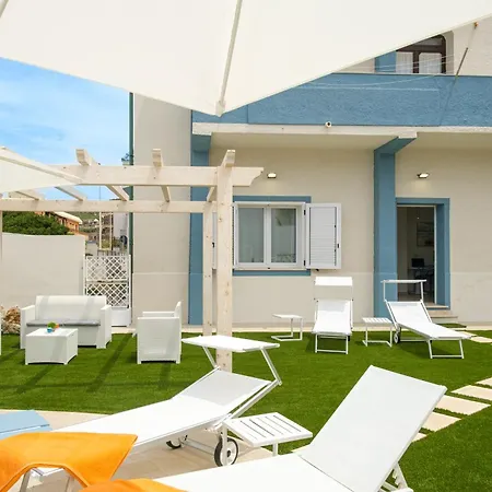 Guest house Private And Pool In The Free Wi-fi *