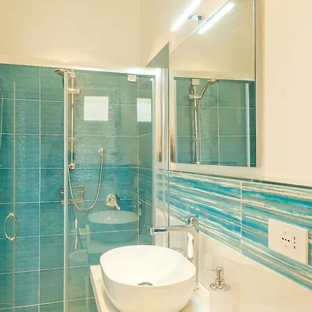 Private And Pool In The Free Wi-fi *